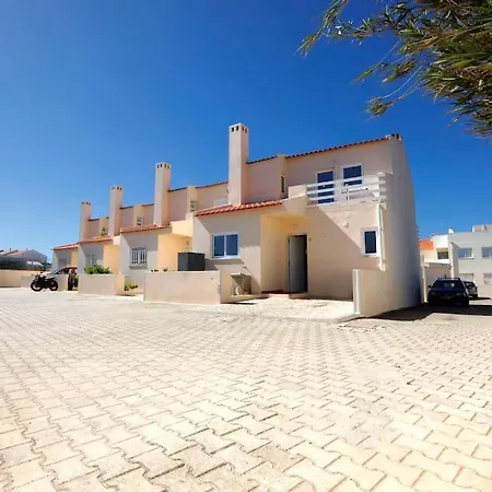 Casa Larimar Apartment Sagres
